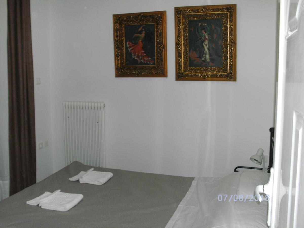 Nina Rooms Artemida  Ngoại thất bức ảnh