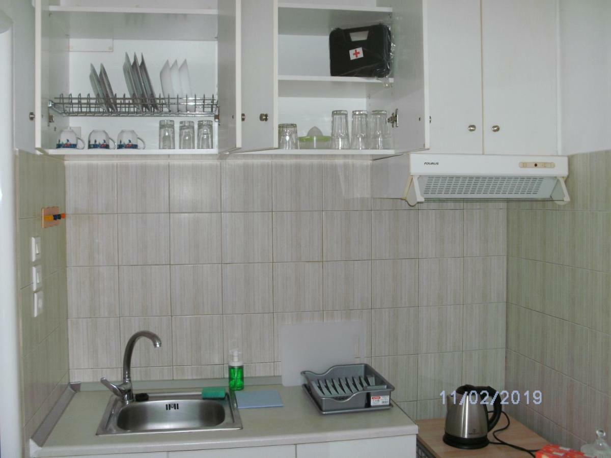 Nina Rooms Artemida  Ngoại thất bức ảnh