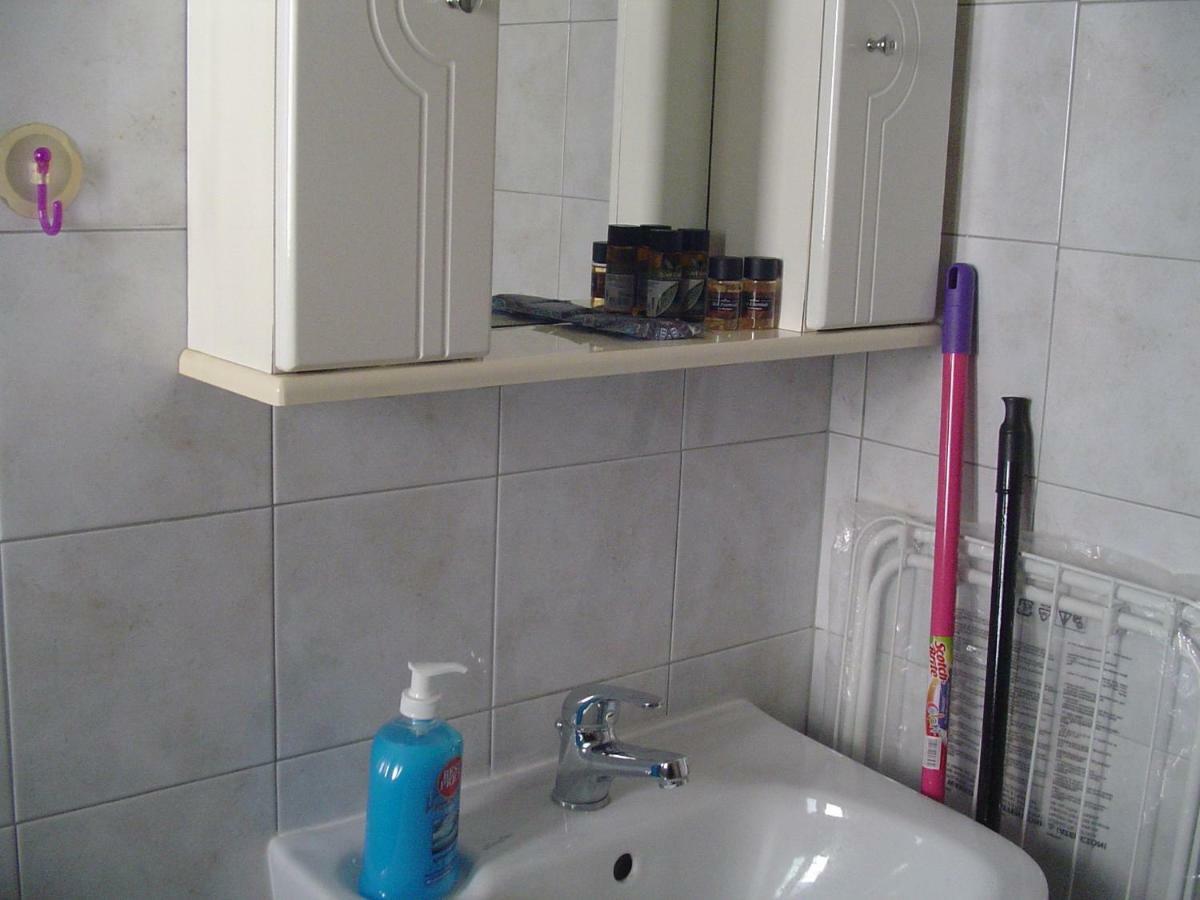 Nina Rooms Artemida  Ngoại thất bức ảnh